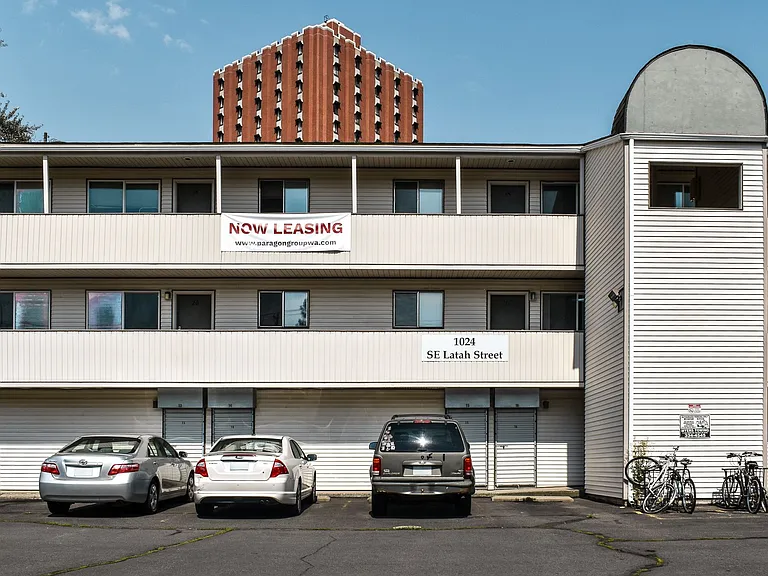 Latah Apartments — Photo 2