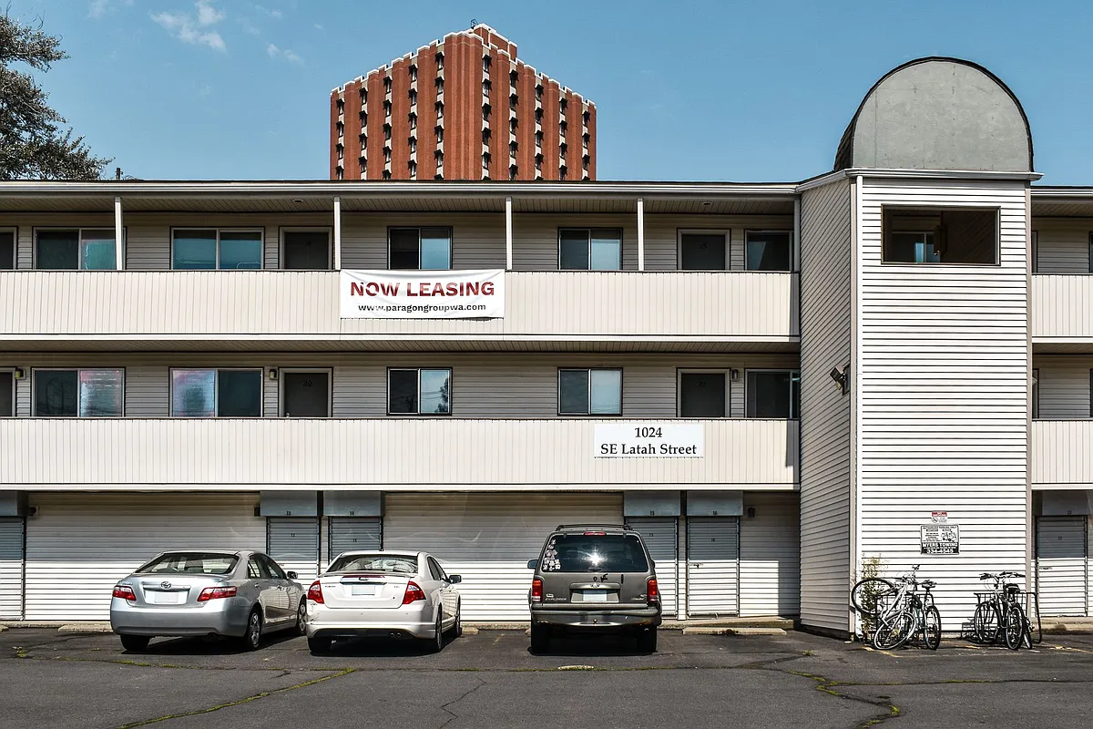 Building Photo - Latah Apartments