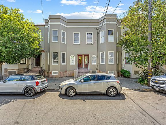 2nd image of 834 York St #834