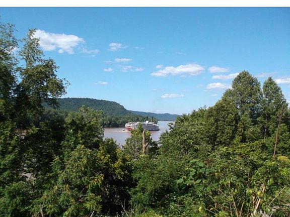 4th image of 1446 E State Highway 8
