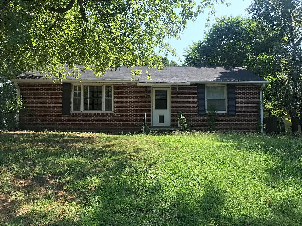 1st image of 618 Sannoner Ave