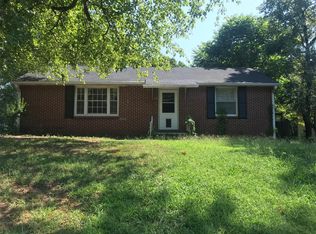 618 Sannoner Ave, Florence, AL 35630