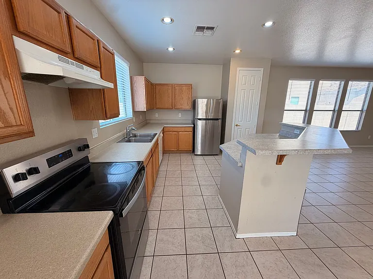 9817 W Las Palmaritas Dr — Photo 7