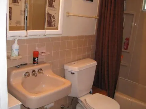 (undisclosed Address), Somerville, MA 02143