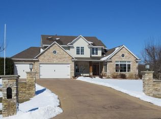 10110 3rd St NE, Hanover, MN 55341