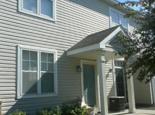 1686 Colonial St, Shakopee, MN 55379