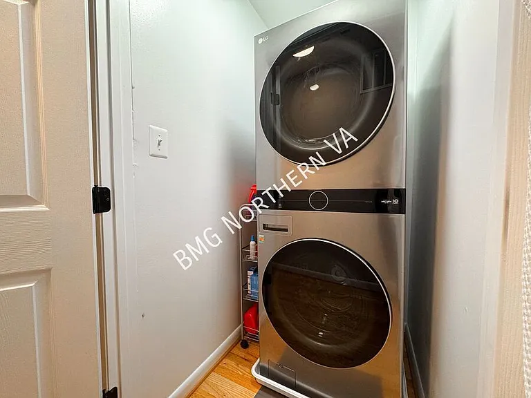 404 Onondio Cir SE — Photo 35