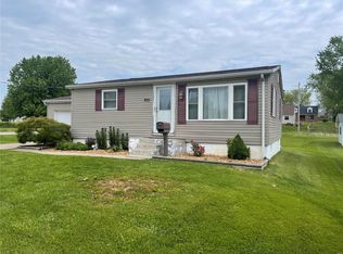 1242 Grand Ave, Perryville, MO 63775