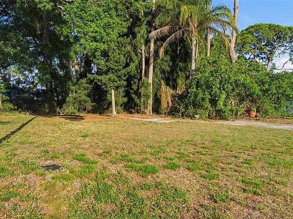 4th image of 61ST LANE LOT 12