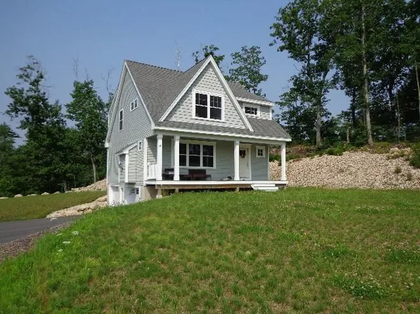 141 Smoke Street, Barrington, NH 03825