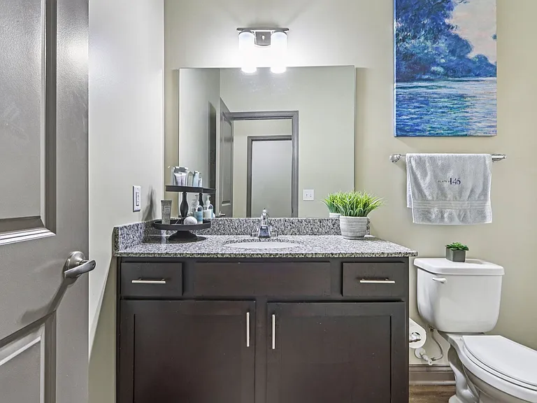 Flats at 146 | Specials Available — Photo 12