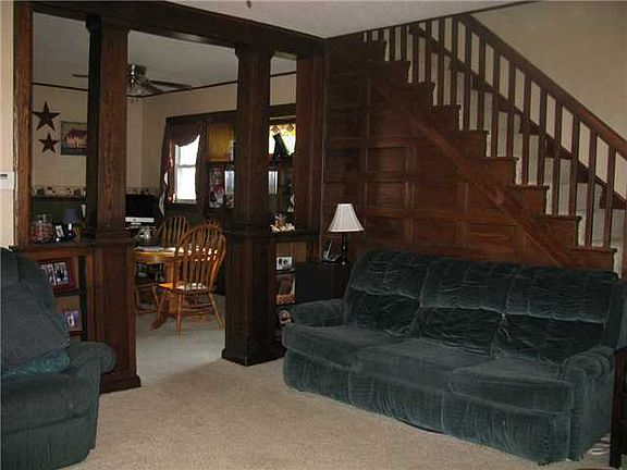 4th image of 116 W Cornelia St