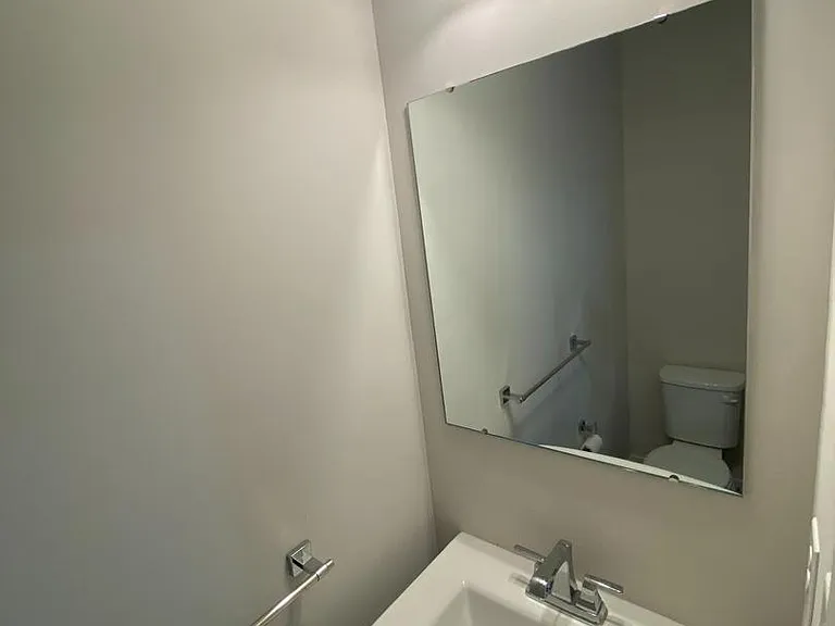 619 Holywell Dr — Photo 9