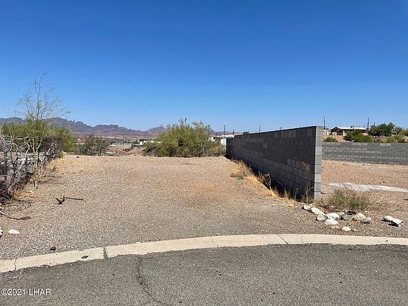 5th image of 31539 Crystal Cyn Lot 109