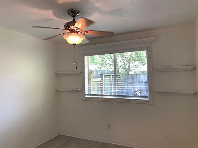 6650 Grove Field Ln — Photo 14