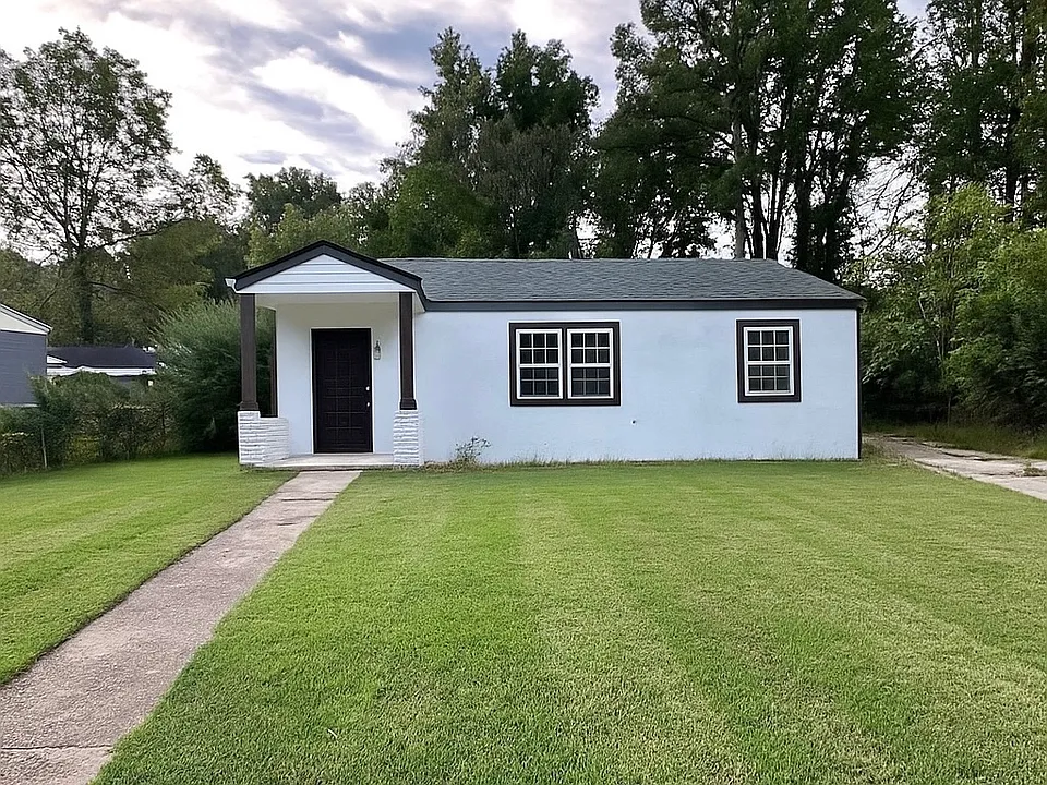 2005 Henry Crumpton Dr