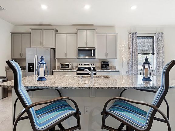 5th image of 1320 SE 63rd Court Rd