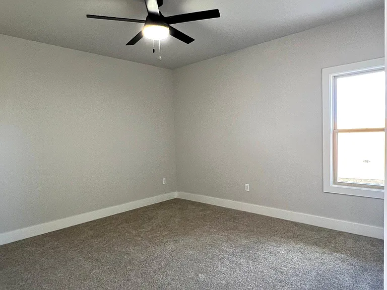 5815 Virginia Ave — Photo 6