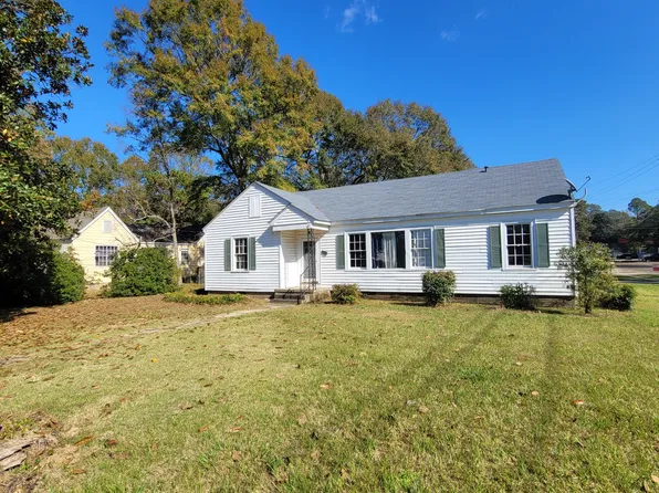 104 Marion Ave, Columbia, MS 39429