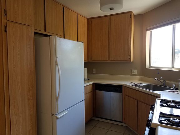 2nd image of 2407 Sunny Slope Dr APT 5