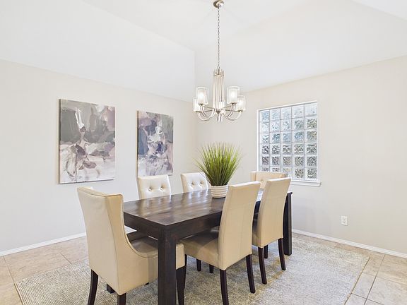 4th image of 4333 Willow Cir