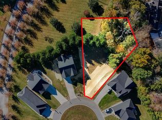 245 Oak View Cir, Bristol, TN 37620