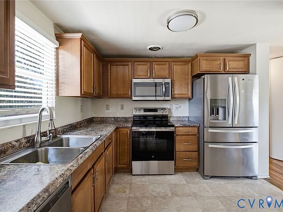 5th image of 1303 Gilchrist Ct
