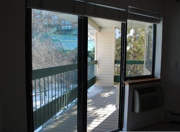 4th image of 7631 Edinborough Way