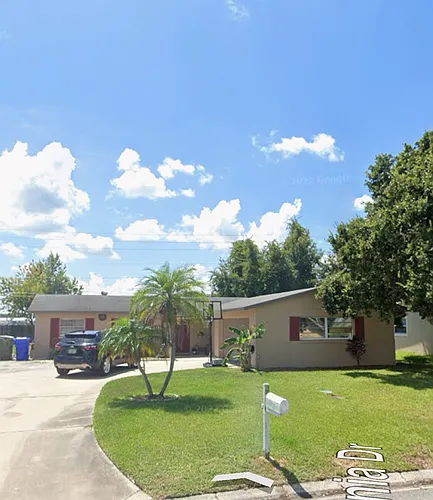 2402 Virginia Dr Photo 1