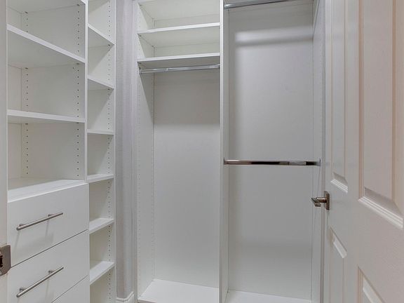 4th image of 6221 W 3rd St #3-401