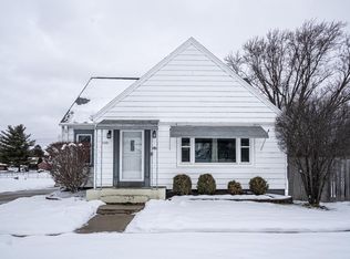 12506 W Park Ave, New Berlin, WI 53151