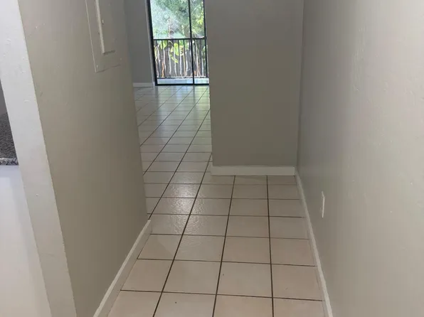 2680 Park Windsor Dr APT 506, Fort Myers, FL 33901