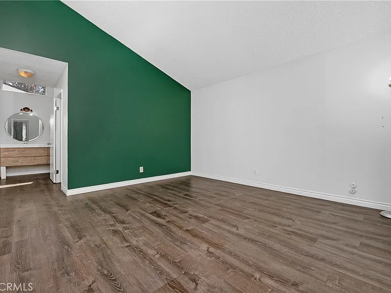 8349 Lurline Ave — Photo 6