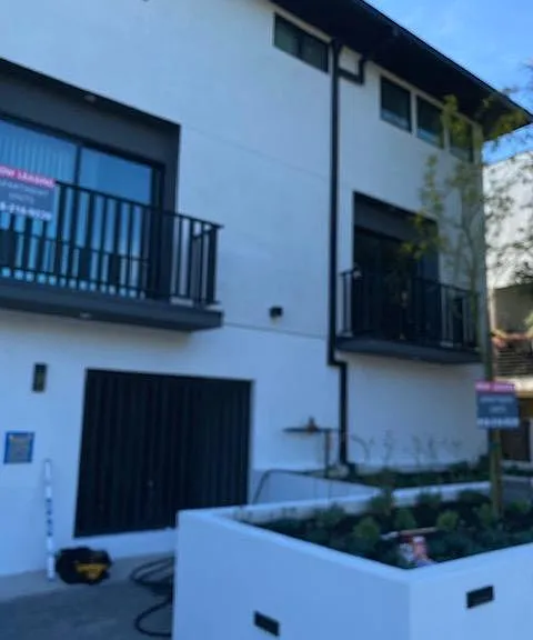 4930 Laurel Canyon Blvd #201 — Photo 2
