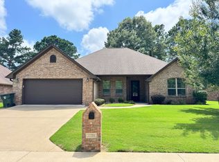 3708 Old Omen Rd, Tyler, TX 75707