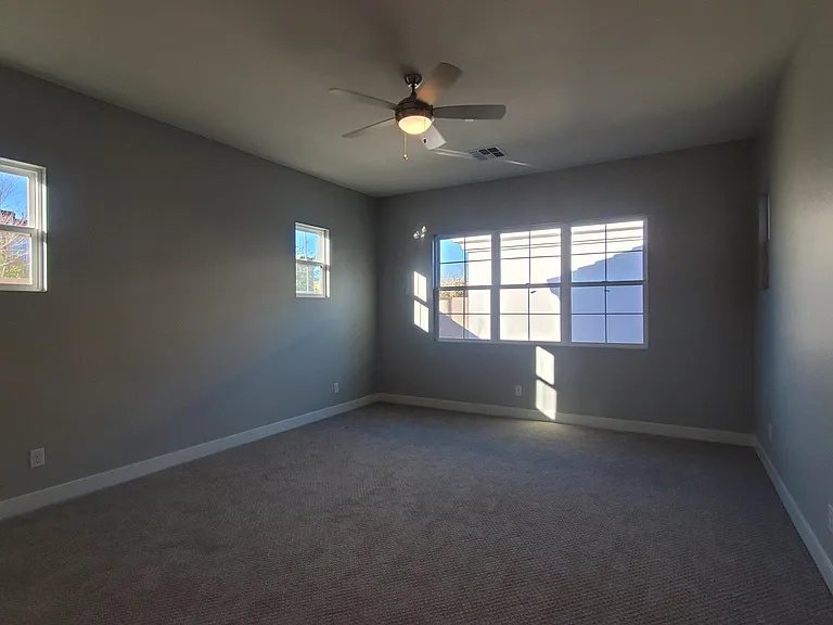 241 E Azalea Dr — Photo 12