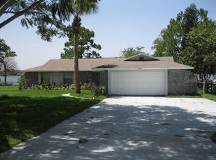 6013 Linneal Beach Dr, Forest City, FL 32703