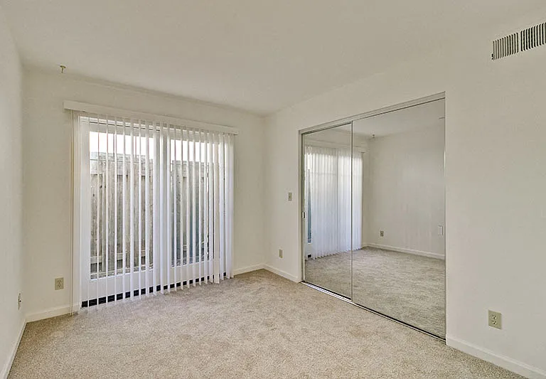 THE CLAY STREET RESIDENCES — Photo 19