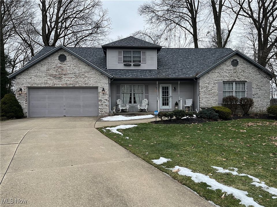 1st image of 6940 Chadbourne Dr