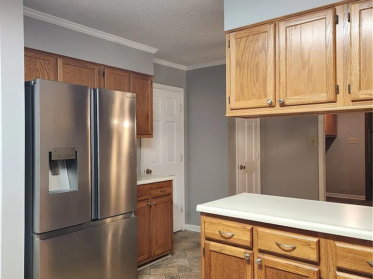 4016 Bankside Dr — Photo 5