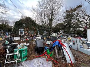 16 Bransford Street, Patchogue, NY 11772