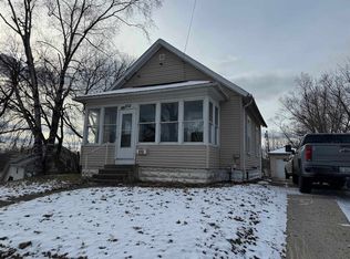 812 S Elm Ave, Jackson, MI 49203