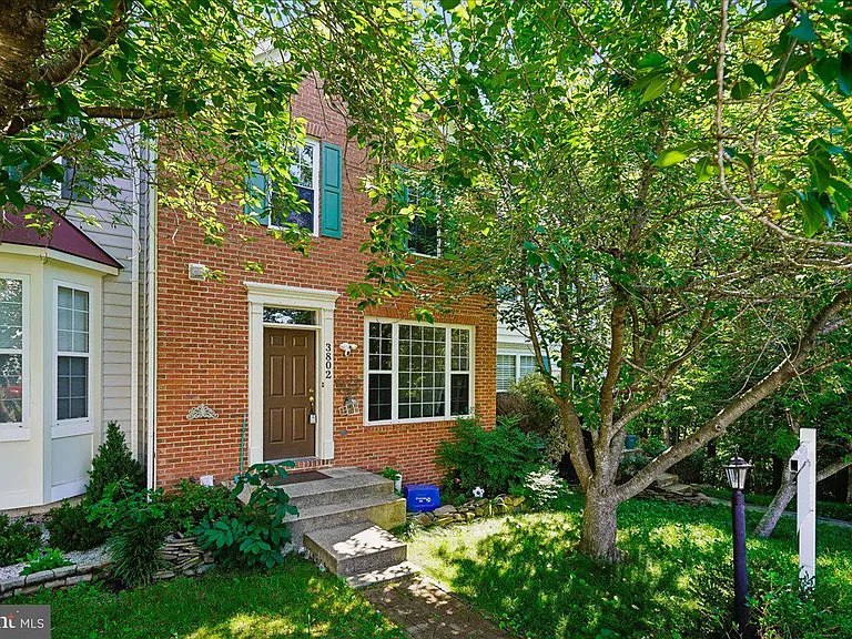 3802 Koval Ln — Photo 2