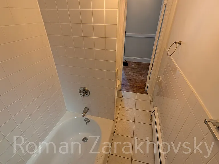 1842 Commonwealth Ave #4 — Photo 10