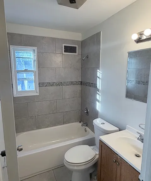 75-75 1/5 Hanford St #1 — Photo 6