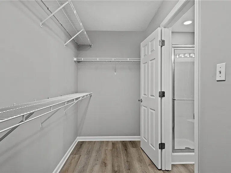 9704 Sundance Dr — Photo 21