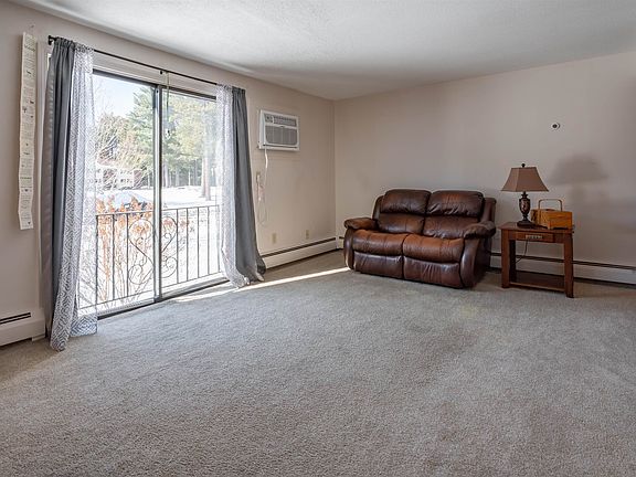 3rd image of 36 English Village Road #202R