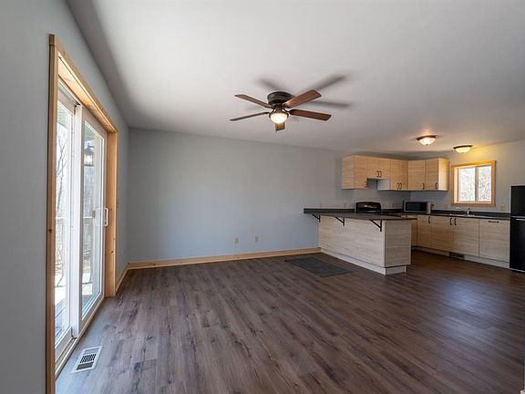 5th image of 7258N Knowles Road