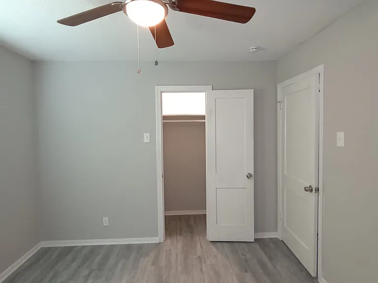 3220 Casino Dr — Photo 12