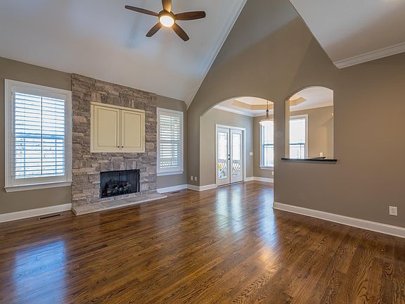 5th image of 2942 Fern Leaf Ln
